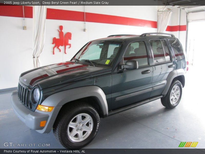 Deep Beryl Green Pearl / Medium Slate Gray 2005 Jeep Liberty Sport