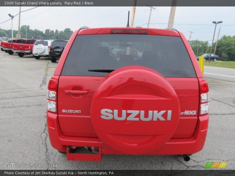 Racy Red / Black 2006 Suzuki Grand Vitara Luxury