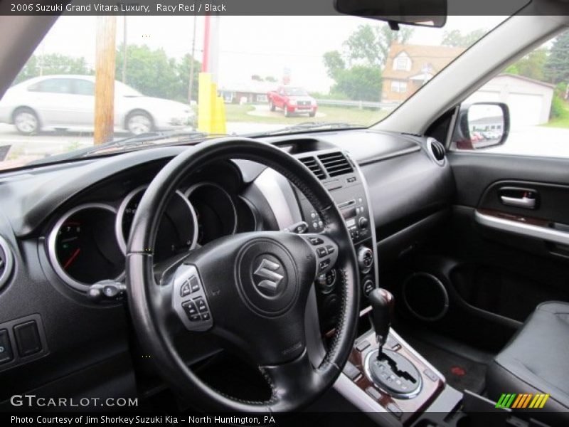 Racy Red / Black 2006 Suzuki Grand Vitara Luxury