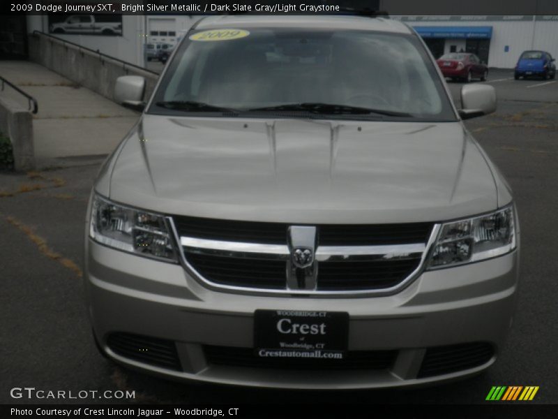 Bright Silver Metallic / Dark Slate Gray/Light Graystone 2009 Dodge Journey SXT