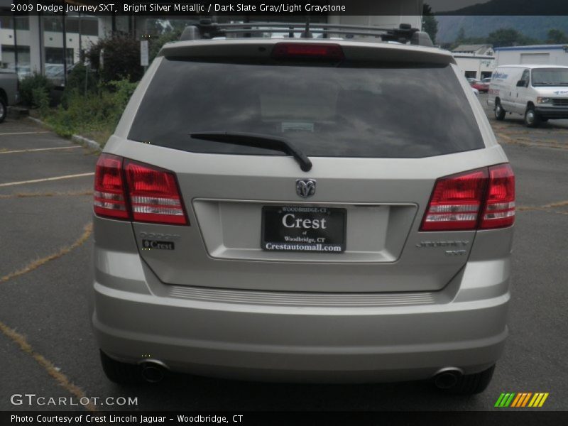 Bright Silver Metallic / Dark Slate Gray/Light Graystone 2009 Dodge Journey SXT