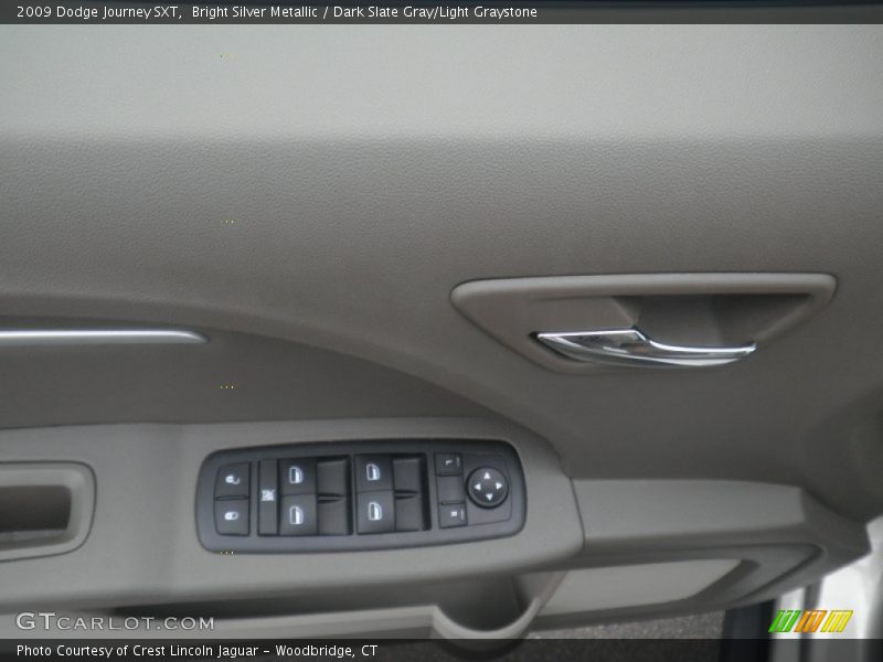 Bright Silver Metallic / Dark Slate Gray/Light Graystone 2009 Dodge Journey SXT