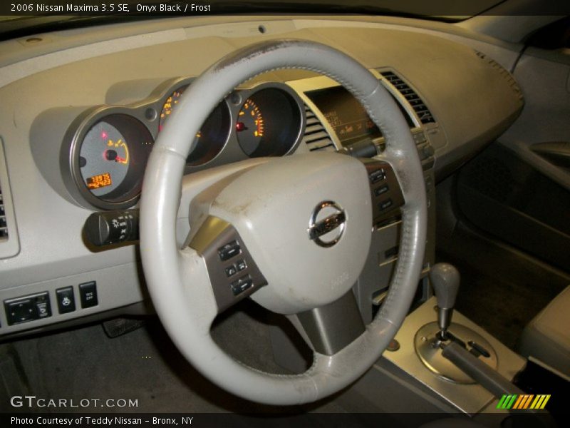 Onyx Black / Frost 2006 Nissan Maxima 3.5 SE