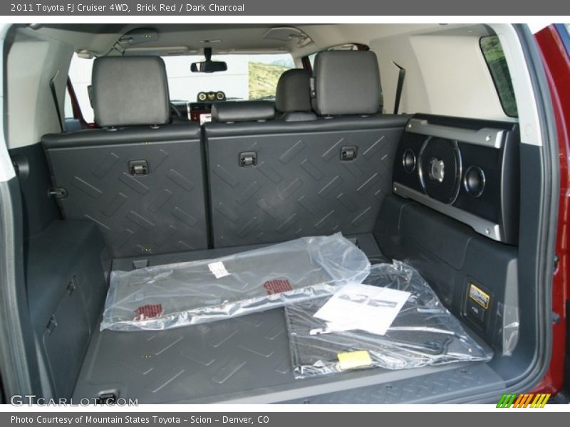 Brick Red / Dark Charcoal 2011 Toyota FJ Cruiser 4WD