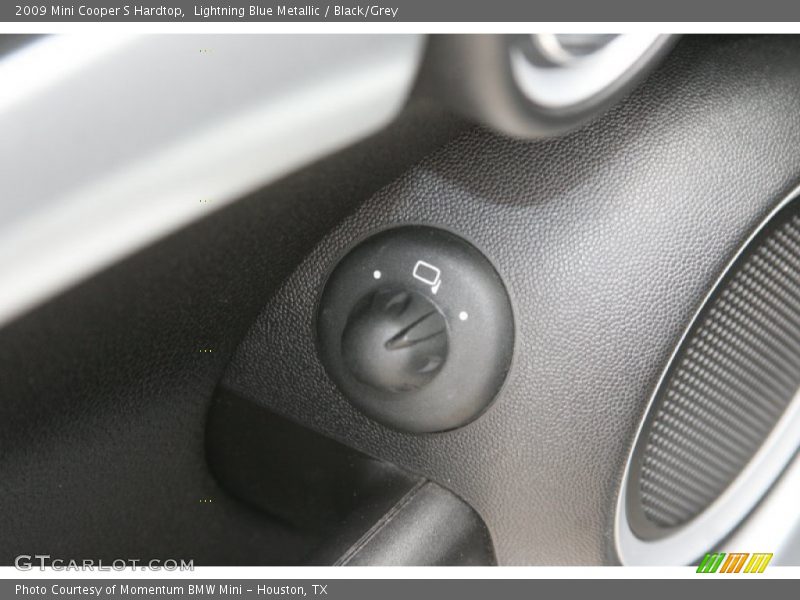 Lightning Blue Metallic / Black/Grey 2009 Mini Cooper S Hardtop