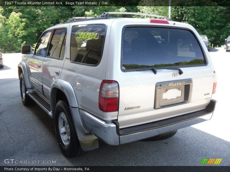 Beige Pearl Metallic / Oak 1997 Toyota 4Runner Limited 4x4