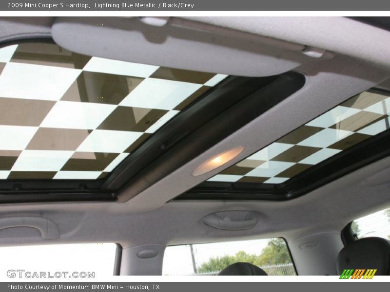Lightning Blue Metallic / Black/Grey 2009 Mini Cooper S Hardtop