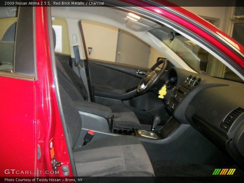 Red Brick Metallic / Charcoal 2009 Nissan Altima 2.5 S