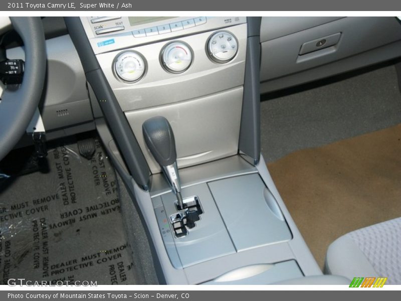 Super White / Ash 2011 Toyota Camry LE