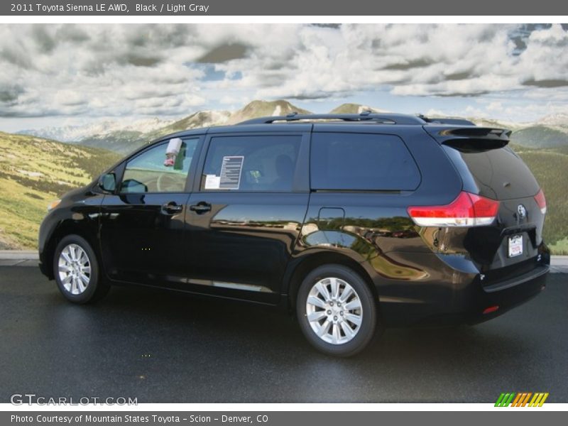 Black / Light Gray 2011 Toyota Sienna LE AWD