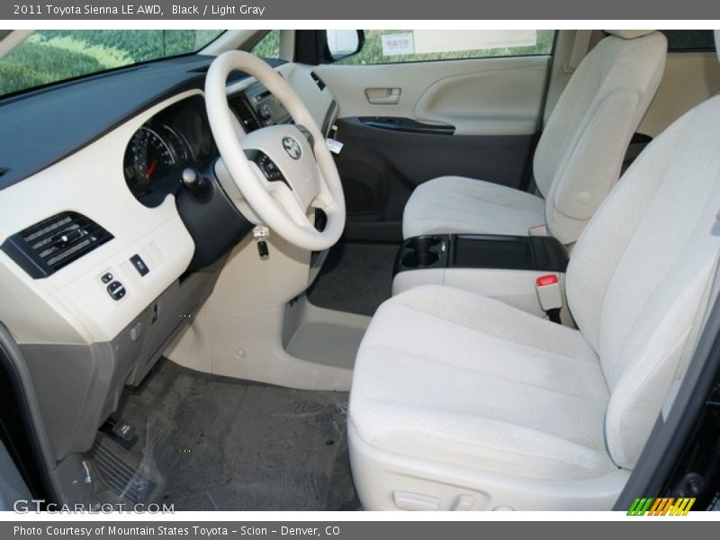 Black / Light Gray 2011 Toyota Sienna LE AWD