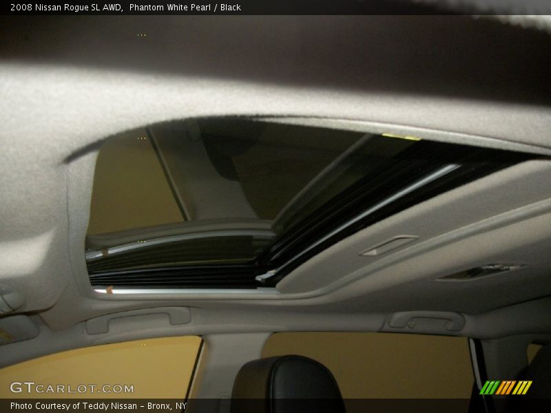 Phantom White Pearl / Black 2008 Nissan Rogue SL AWD