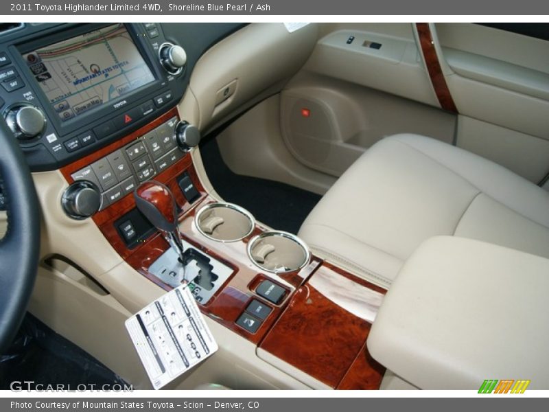 Shoreline Blue Pearl / Ash 2011 Toyota Highlander Limited 4WD