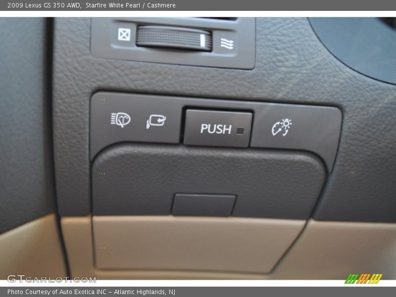 Controls of 2009 GS 350 AWD