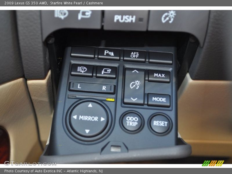 Controls of 2009 GS 350 AWD