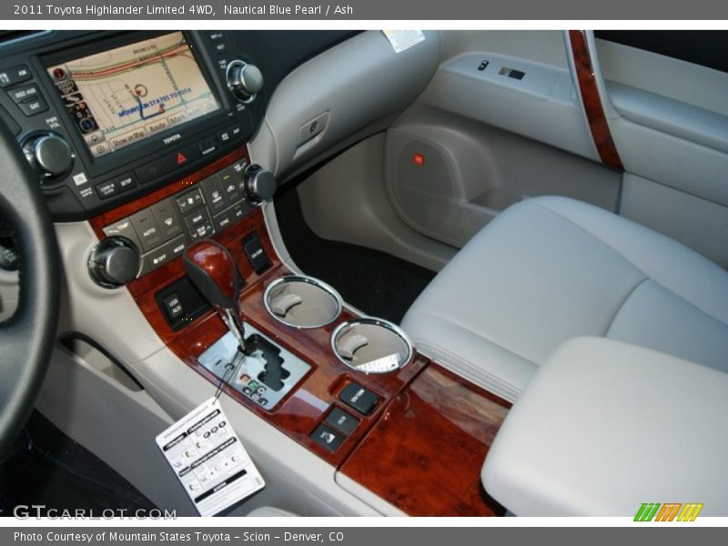 Nautical Blue Pearl / Ash 2011 Toyota Highlander Limited 4WD