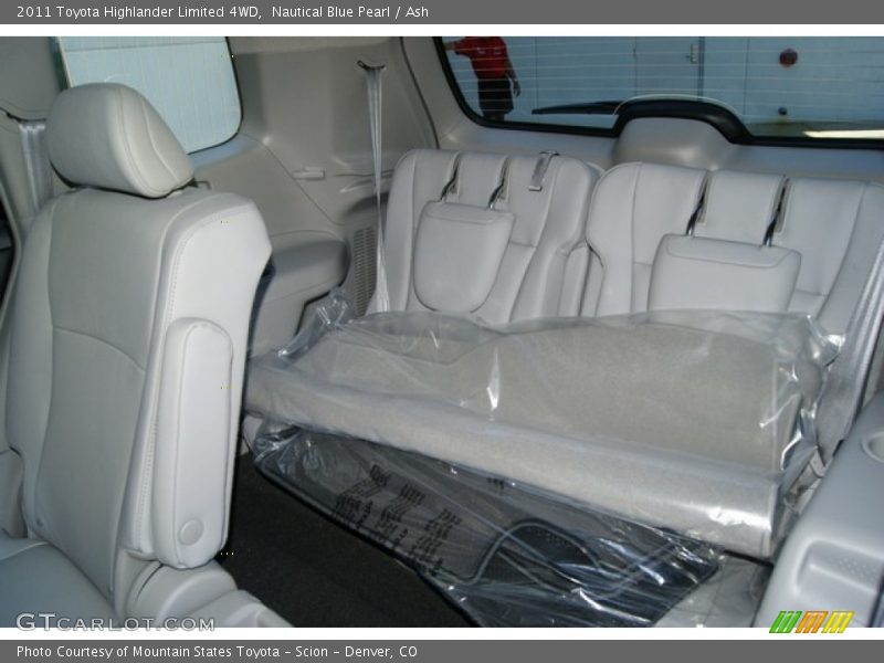 Nautical Blue Pearl / Ash 2011 Toyota Highlander Limited 4WD