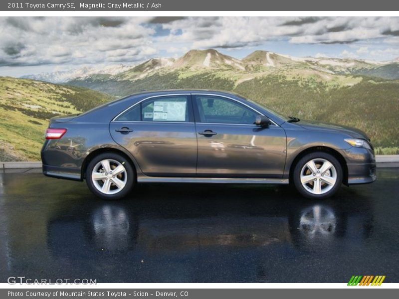 Magnetic Gray Metallic / Ash 2011 Toyota Camry SE
