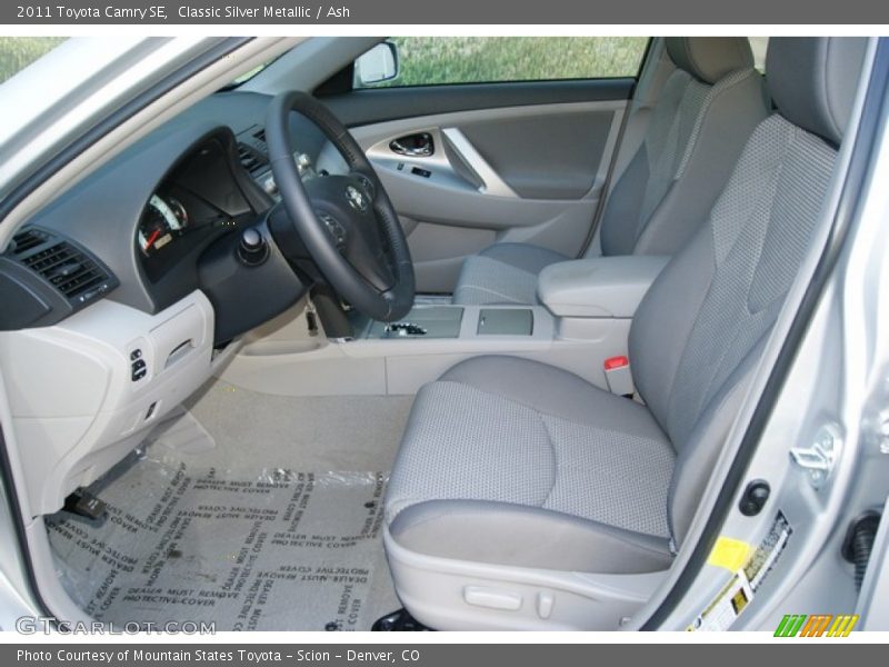 Classic Silver Metallic / Ash 2011 Toyota Camry SE