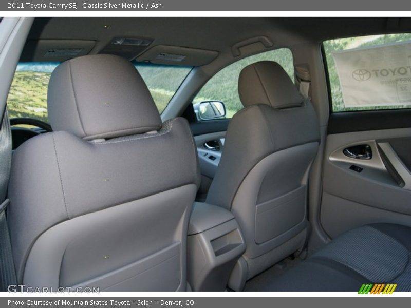 Classic Silver Metallic / Ash 2011 Toyota Camry SE