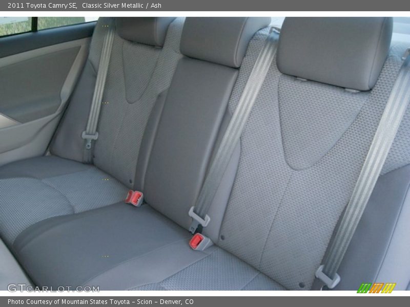 Classic Silver Metallic / Ash 2011 Toyota Camry SE