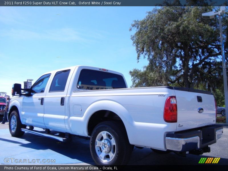 Oxford White / Steel Gray 2011 Ford F250 Super Duty XLT Crew Cab