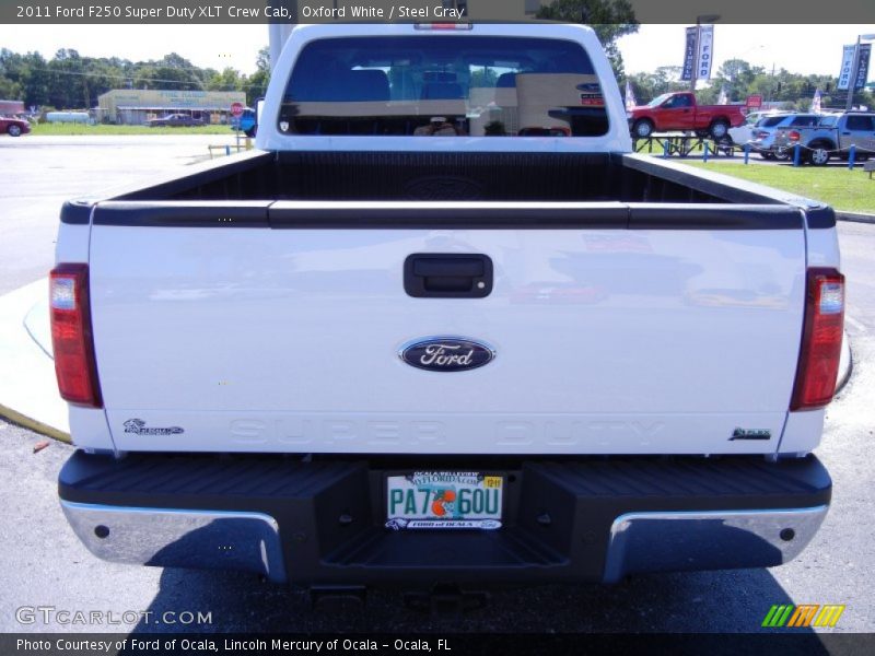 Oxford White / Steel Gray 2011 Ford F250 Super Duty XLT Crew Cab