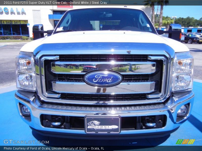 Oxford White / Steel Gray 2011 Ford F250 Super Duty XLT Crew Cab