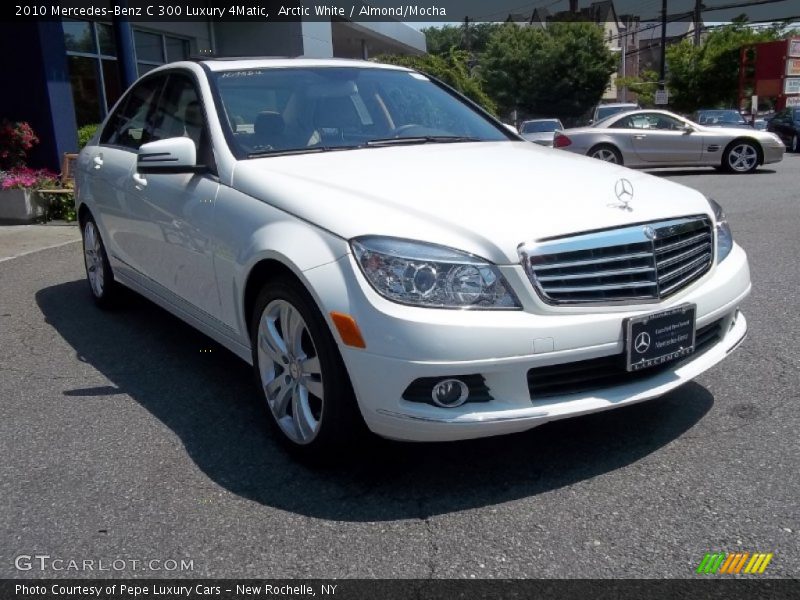 Arctic White / Almond/Mocha 2010 Mercedes-Benz C 300 Luxury 4Matic