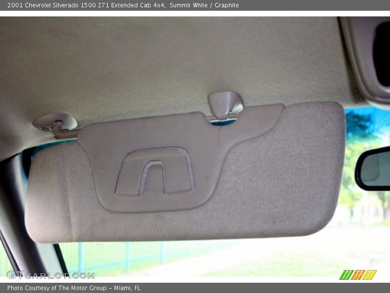 Summit White / Graphite 2001 Chevrolet Silverado 1500 Z71 Extended Cab 4x4
