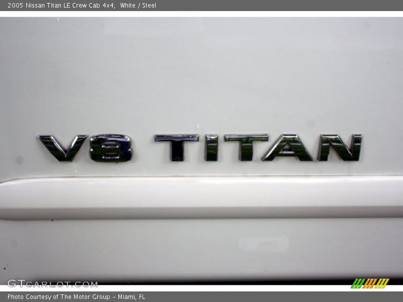 White / Steel 2005 Nissan Titan LE Crew Cab 4x4
