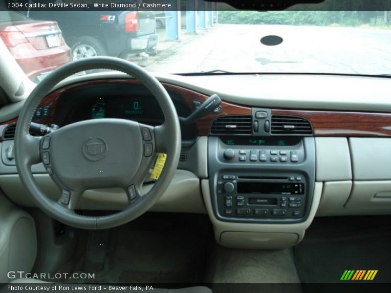 White Diamond / Cashmere 2004 Cadillac DeVille Sedan