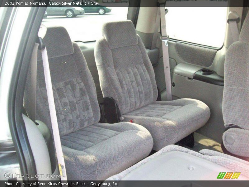  2002 Montana  Gray Interior