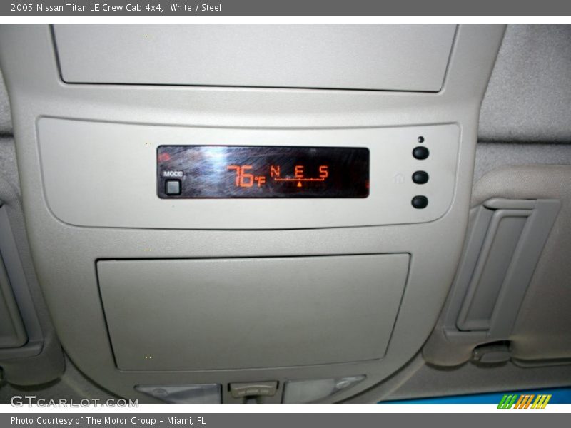 White / Steel 2005 Nissan Titan LE Crew Cab 4x4