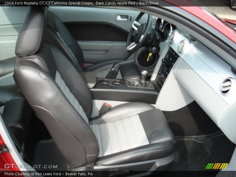  2009 Mustang GT/CS California Special Coupe Black/Dove Interior