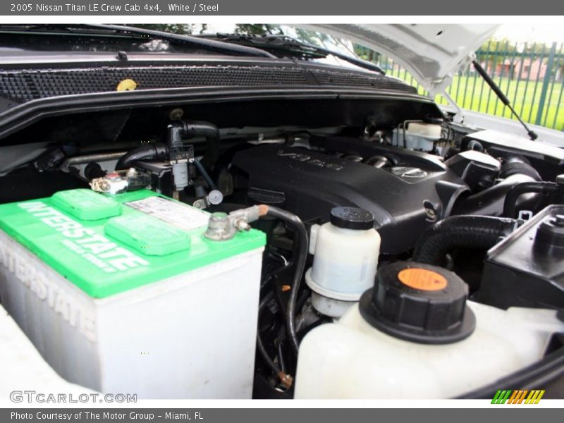 White / Steel 2005 Nissan Titan LE Crew Cab 4x4