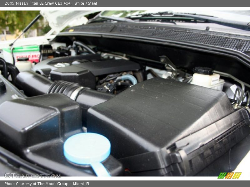 White / Steel 2005 Nissan Titan LE Crew Cab 4x4