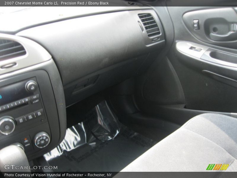 Precision Red / Ebony Black 2007 Chevrolet Monte Carlo LS