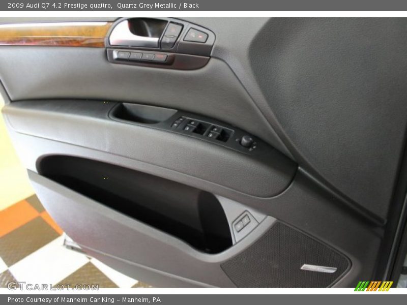 Quartz Grey Metallic / Black 2009 Audi Q7 4.2 Prestige quattro