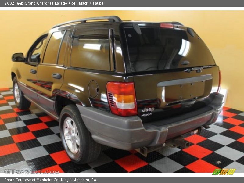 Black / Taupe 2002 Jeep Grand Cherokee Laredo 4x4
