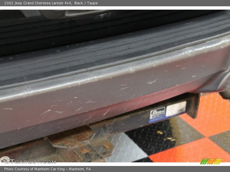 Black / Taupe 2002 Jeep Grand Cherokee Laredo 4x4
