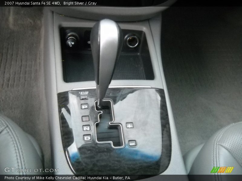 Bright Silver / Gray 2007 Hyundai Santa Fe SE 4WD