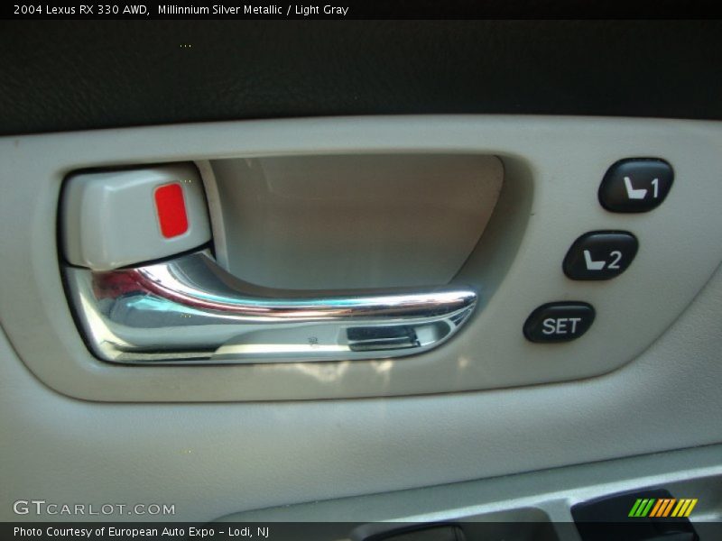 Millinnium Silver Metallic / Light Gray 2004 Lexus RX 330 AWD