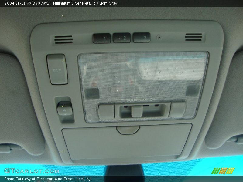 Millinnium Silver Metallic / Light Gray 2004 Lexus RX 330 AWD