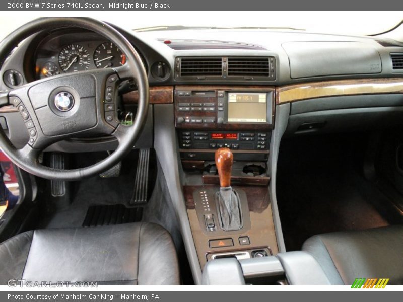 Midnight Blue / Black 2000 BMW 7 Series 740iL Sedan