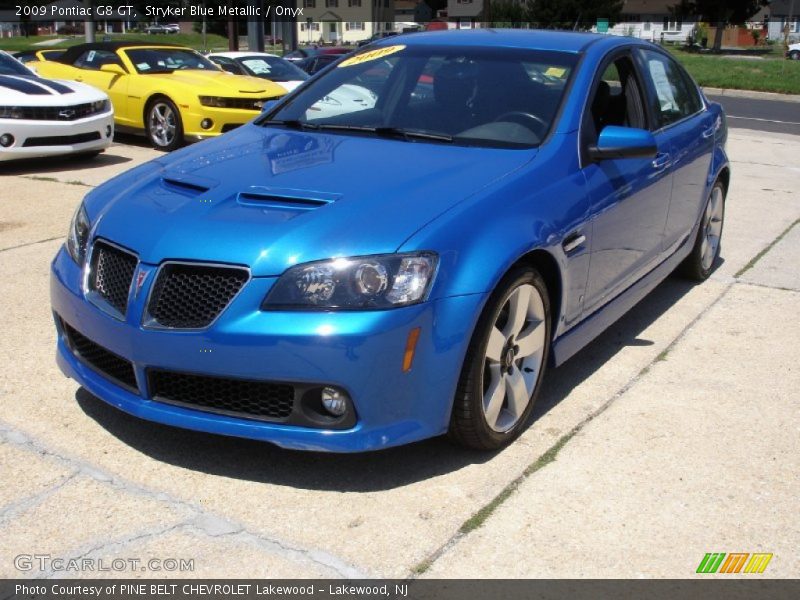 Front 3/4 View of 2009 G8 GT