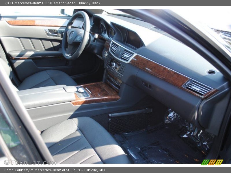 Black / Black 2011 Mercedes-Benz E 550 4Matic Sedan