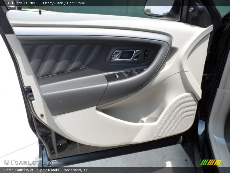 Door Panel of 2011 Taurus SE