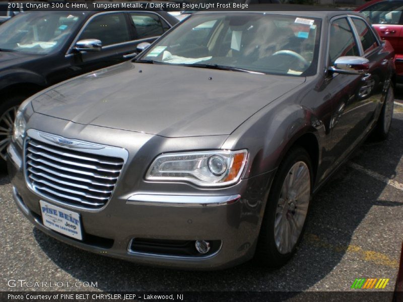 Tungsten Metallic / Dark Frost Beige/Light Frost Beige 2011 Chrysler 300 C Hemi