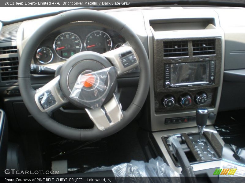Bright Silver Metallic / Dark Slate Gray 2011 Jeep Liberty Limited 4x4